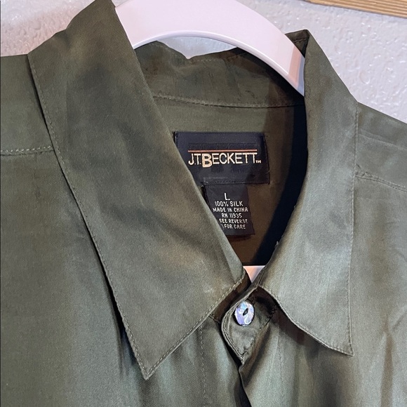 VNTG JT Beckett 100% Silk Button Down Shirt – Olive Green Long Sleeve Size L - Picture 3 of 13